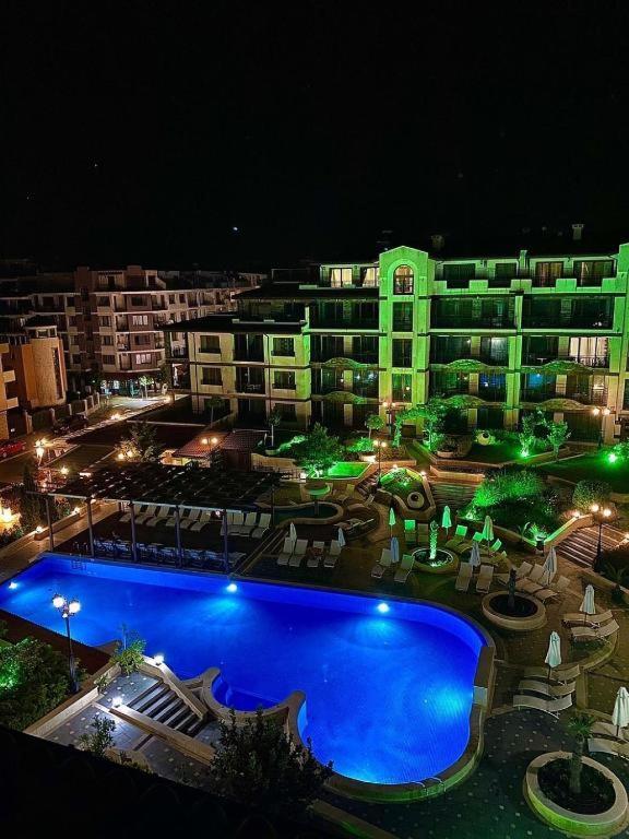 Aparthotel Boutique Rose Gardens Pomorie Esterno foto