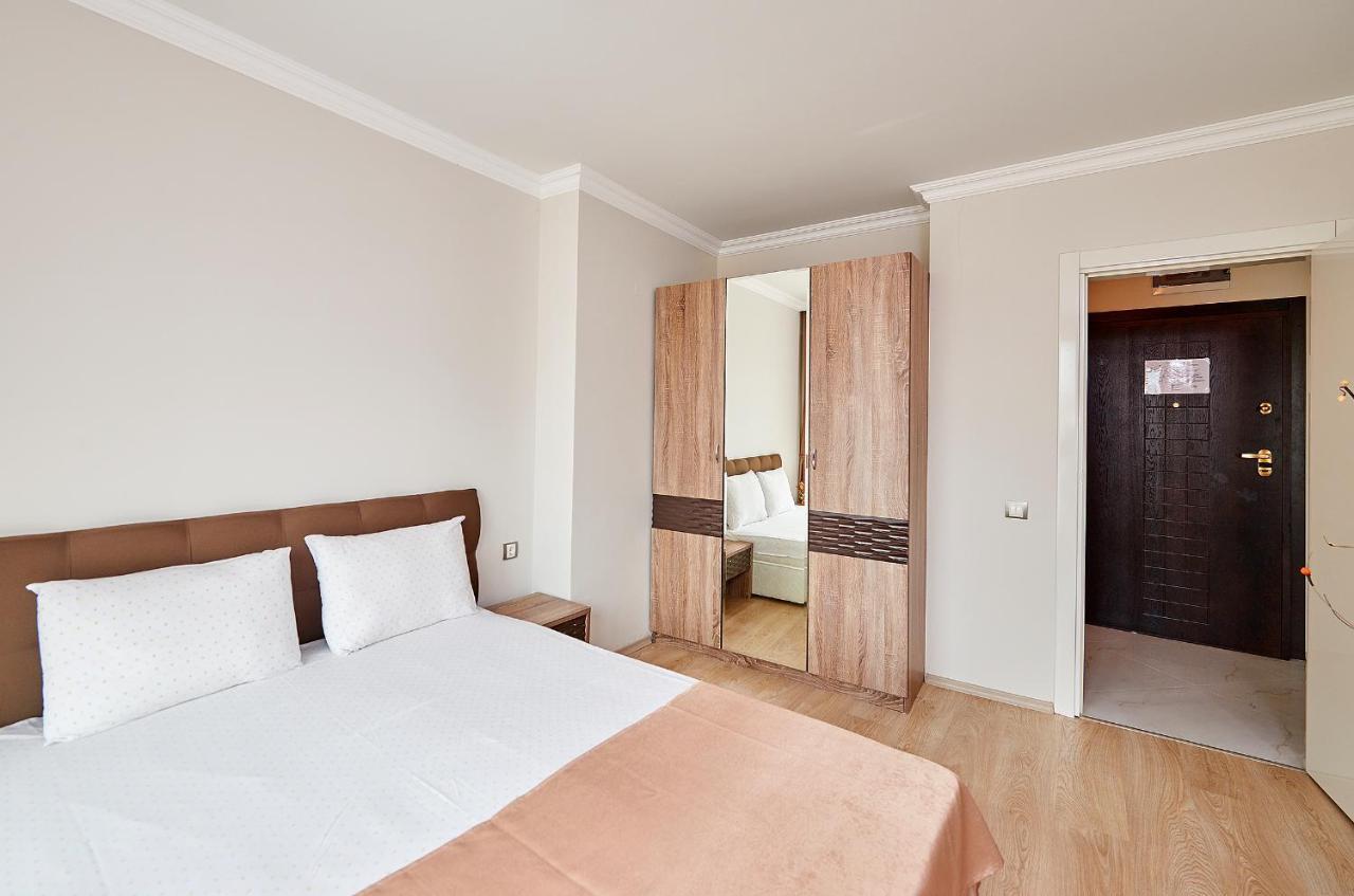 Aparthotel Boutique Rose Gardens Pomorie Esterno foto